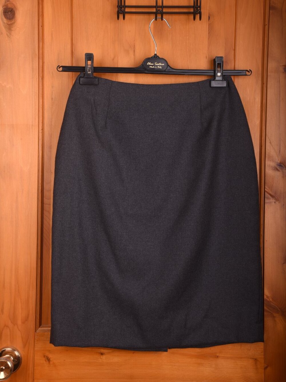 100% Wool Vintage Lindor Grey Pencil Skirt | Made in Canada Size 12